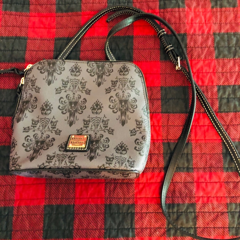 Dooney & Bourke